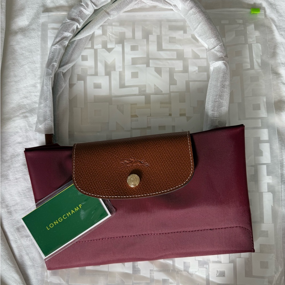 Longchamp Le Pliage Tote L in Burgundy